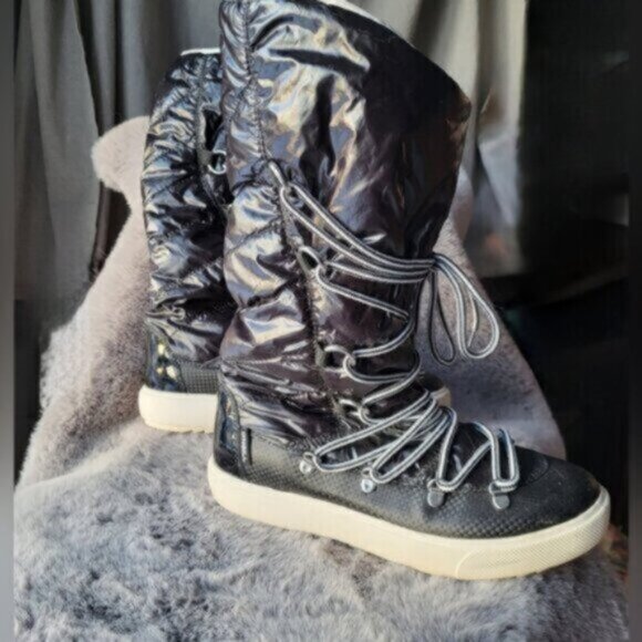O'NEILL Shiny Puff Lace Up Winter Boots Sz 7.5 - Picture 10 of 15